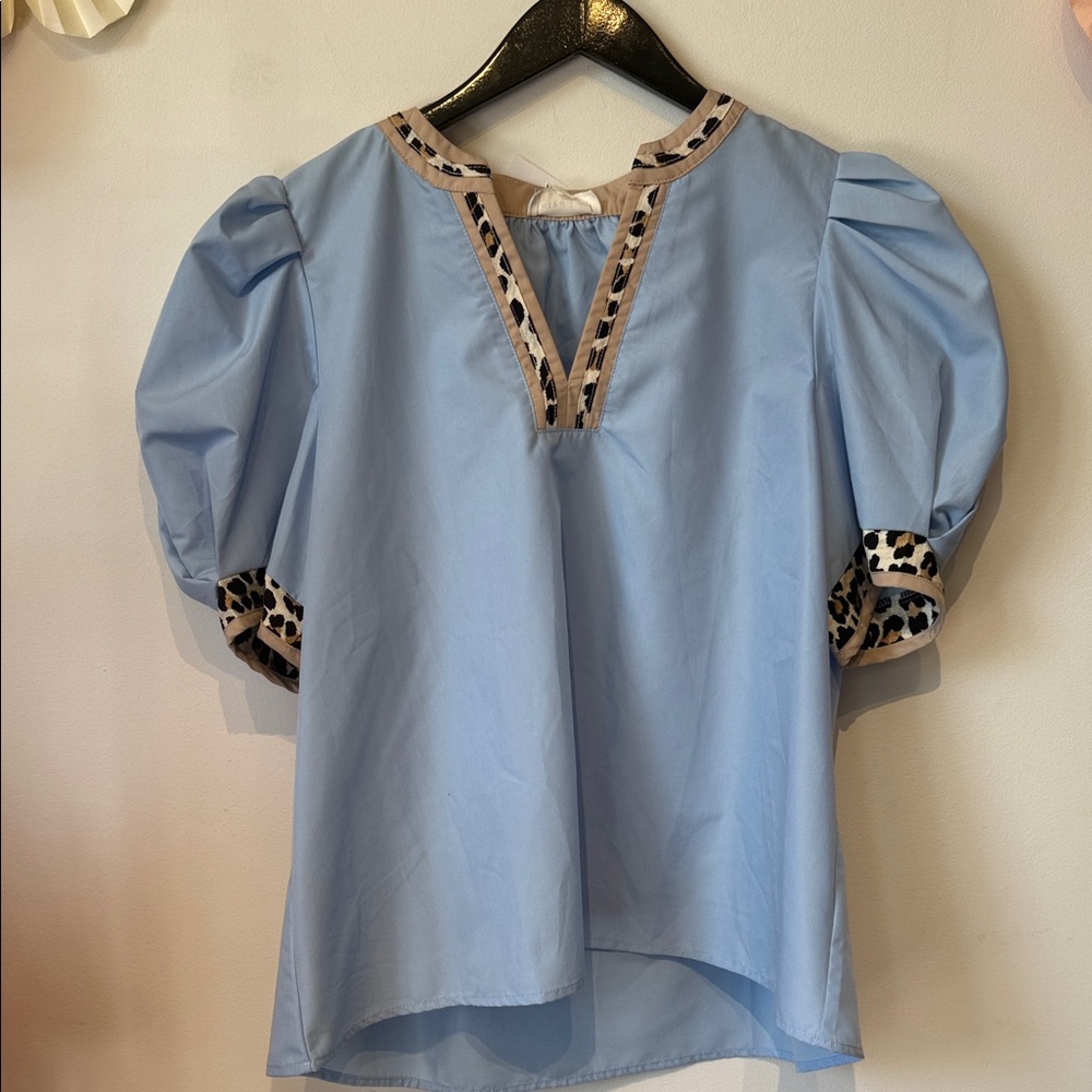 Entro blue puff sleeve top size large - Picture 1 of 6